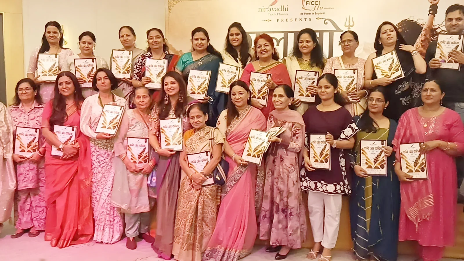 फिल्म अभिनेत्री सुनीता राजवार ने किया ‘ओकल्ट सीरीज़ एवं गुलाबो