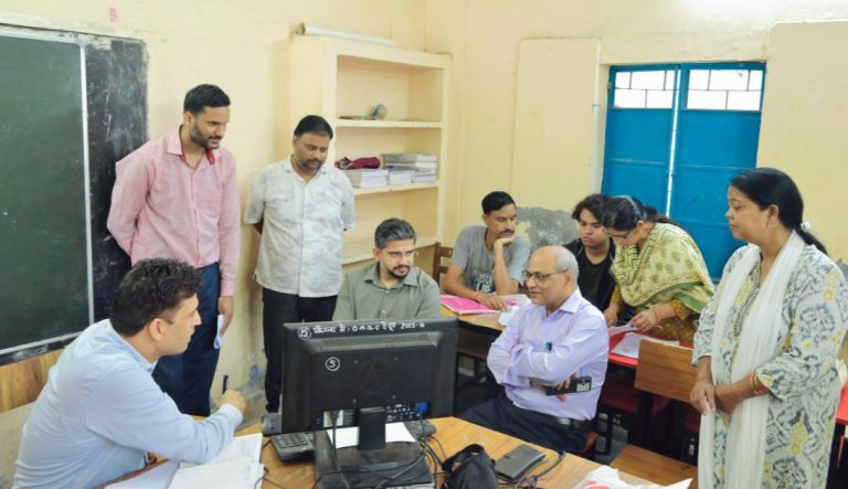 मतदाता सुनवाई में लापरवाही बर्दाश्त नहीं, आयोग के निर्देशों का शत-प्रतिशत पालन सुनिश्चित करें- गढ़वाल आयुक्त