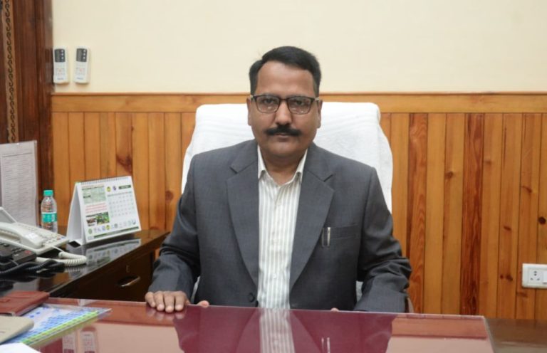मानसून सत्र में बिना अनुमति मुख्यालय छोड़ना पड़ा महंगा, अधिशासी अभियंता पर कार्रवाई