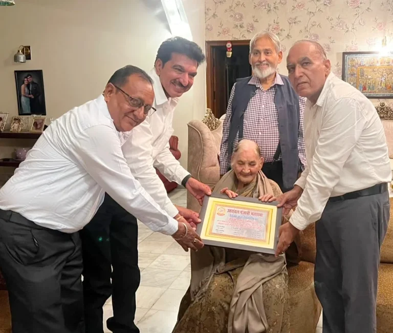 विभाजन की पीड़ा की साक्षी 96 वर्षीय शकुंतला घई को