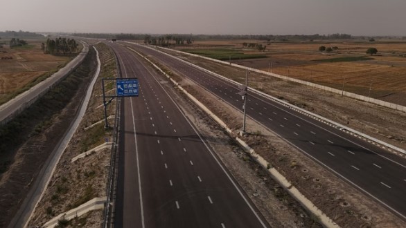 Good news for West UP and Uttarakhand: Ganga Expressway to be built up to Haridwar – read the full story.