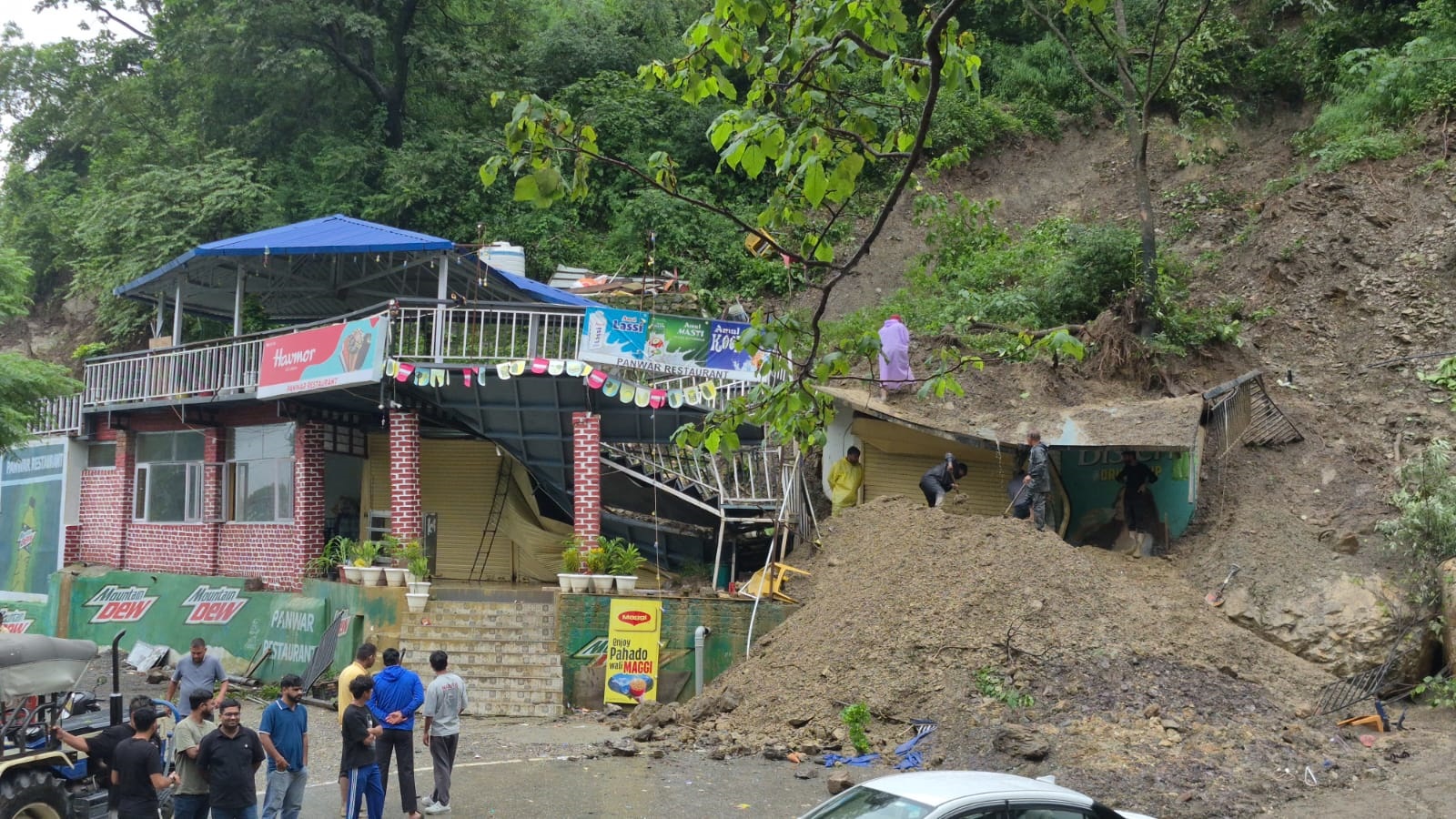 ‘Pani Wala Bend’ Restaurant buried under debris for 2nd time