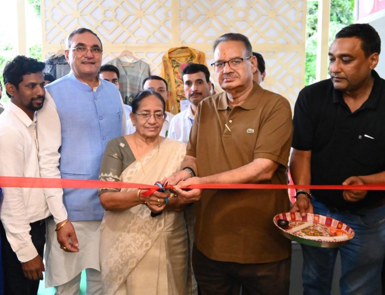 Agriculture Minister Ganesh Joshi inaugurates Silk Expo-2026 in Doon