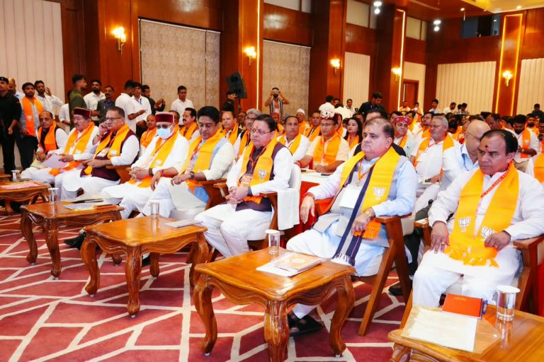 CM listens to 137th edition of PM’s ‘Mann Ki Baat’