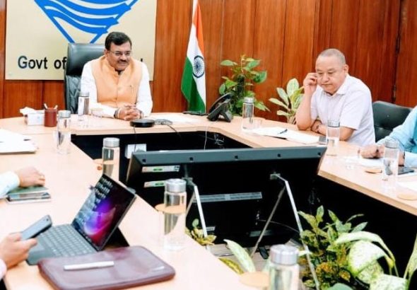 CS holds meeting on developing Tehri Lake as global destination