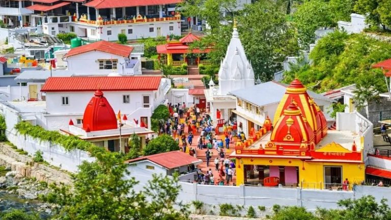 Kainchi Dham: 40 करोड़ से बदल रही कैंची धाम की