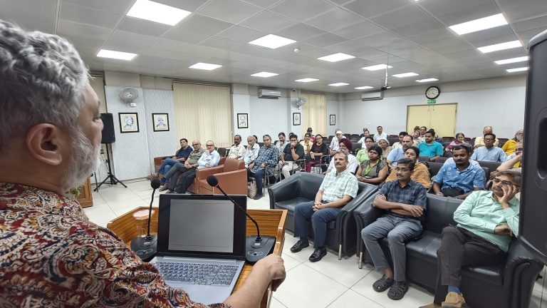 Lecture held at DLRC on ‘Changing Ecology of Human–Macaque Coexistence’