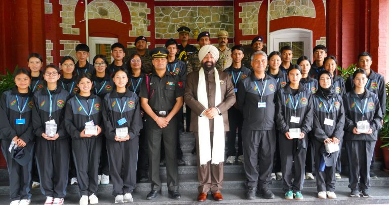 Students from Ladakh, on a National Integration Tour, meet the