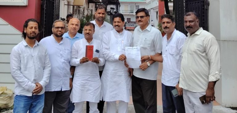 U’khand Cong demands withdrawal of FIR against Rahul Gandhi, threatens
