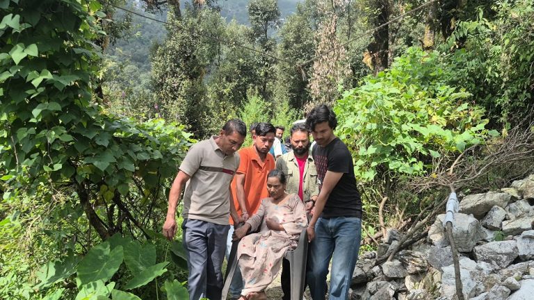 Woman suffering from Heart Defect & Paralysis to receive treatment