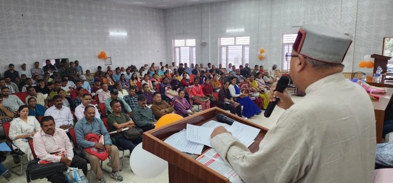 Workers’ Registration & Renewal Camp held by Labour Dept at