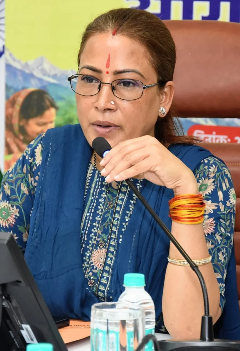 आंगन का मिलन’ को जनसेवा का महत्वपूर्ण अभियान मानकर करें