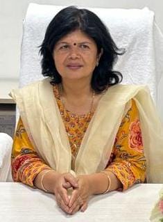 आयुष्मान योजना के तहत सूचीबद्ध और गैर-सूचीबद्ध अस्पताल में इलाज के दौरान कोई परेशानी हो तो सीएमओ से करें संपर्क
