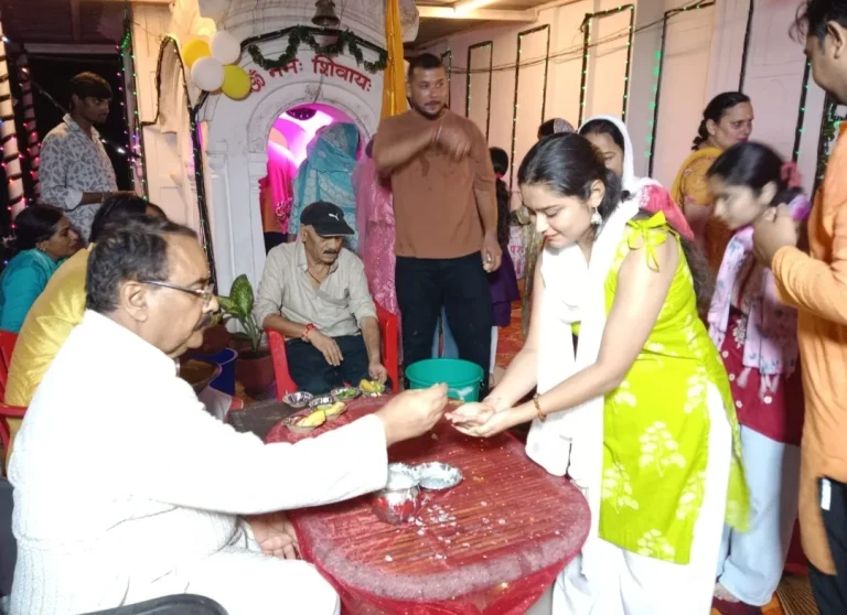 कृष्ण भक्ति में डूबा कौलागढ़, धूमधाम से मनाया श्रीकृष्ण जन्माष्टमी