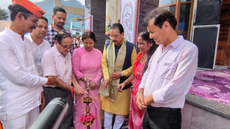 ग्रामीण उत्पादों और पहाड़ी शिल्प को मिला बड़ा मंच, हल्द्वानी में ‘ग्रामीण भारत महोत्सव’ का शुभारंभ