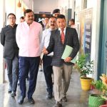 चिन्यालीसौड़ हवाई पट्टी पहुंचे मुख्य सचिव आनंद बर्द्धन, सामरिक और बुनियादी सुविधाओं का लिया जायजा