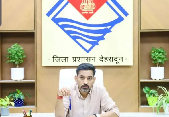 परिवार की प्रताड़ना और आर्थिक तंगी ने छीनी पढ़ाई, जिला