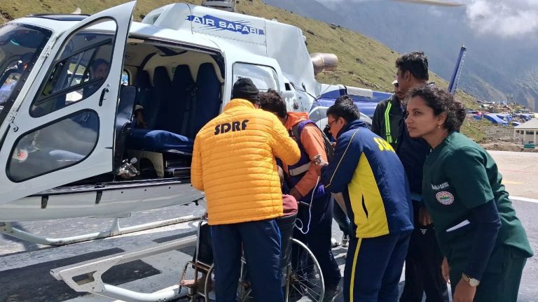 बाबा केदार धाम में देवदूत बना जिला प्रशासन: यात्रा के