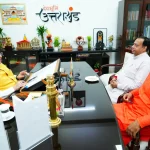 मुख्यमंत्री धामी से मिले स्वामी यतीश्वरानंद और बीकेटीसी अध्यक्ष हेमंत