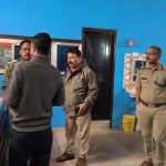 रुद्रप्रयाग पुलिस का सघन चेकिंग अभियान, होटल-ढाबों में शराब पीने-पिलाने वालों पर सख्त कार्यवाही