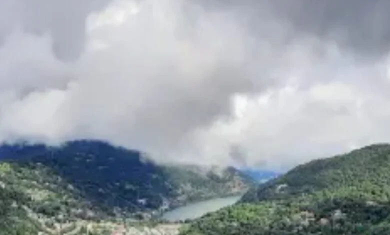 लगातार बारिश के बाद आज राहत के आसार, उत्तराखंड में