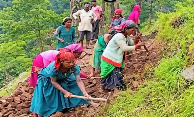 सकंड गांव का गैंती-फावड़ा आंदोलन रंग लाया, सिंद्रवाणी-सकंड मोटर मार्ग