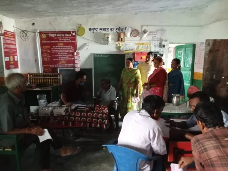 हंस फाउंडेशन ने ग्राम पंचायत गवाना में लगाया निःशुल्क नेत्र