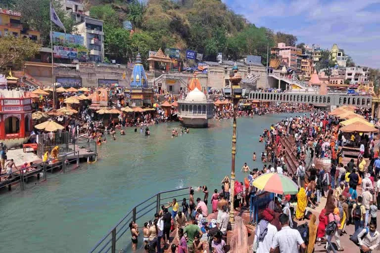 हरकी पैड़ी पर महिला के वीडियो से छेड़छाड़, AI की