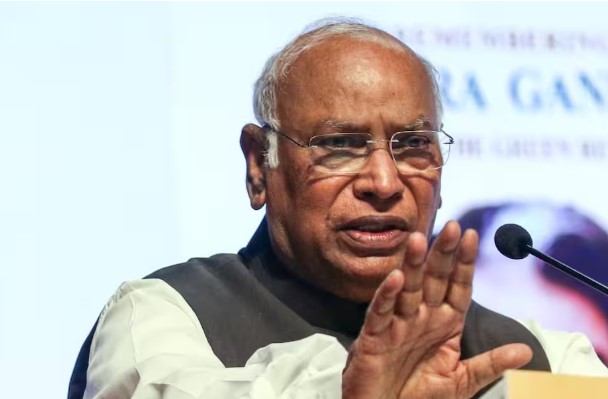 हल्द्वानी मंच शुद्धीकरण मामले में कांग्रेस को झटका, याचिका खारिज