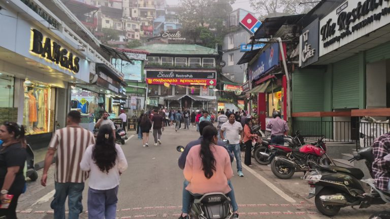 Changing weather enhances Mussoorie’s beauty; tourists thrilled amidst the clouds