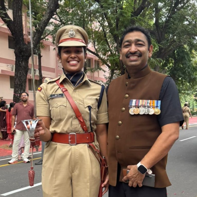 Former DGP’s daughter, IPS Kuhoo Garg, wins the prestigious ‘Sword