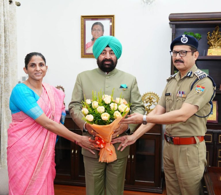 Gov reviews preparations for Kumbh Mela