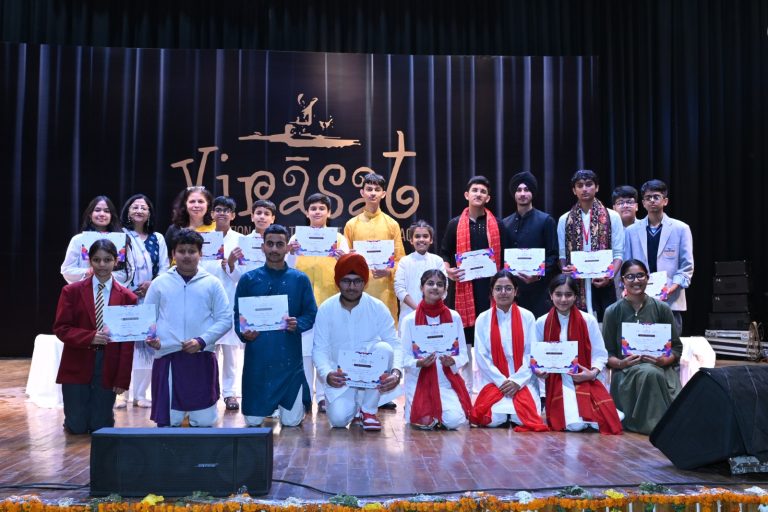 Virasat Sadhana blossoms with melodious voices of school students