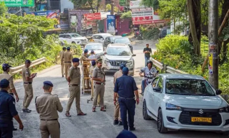 कैंची धाम जाने से पहले जान लें ट्रैफिक प्लान, 17
