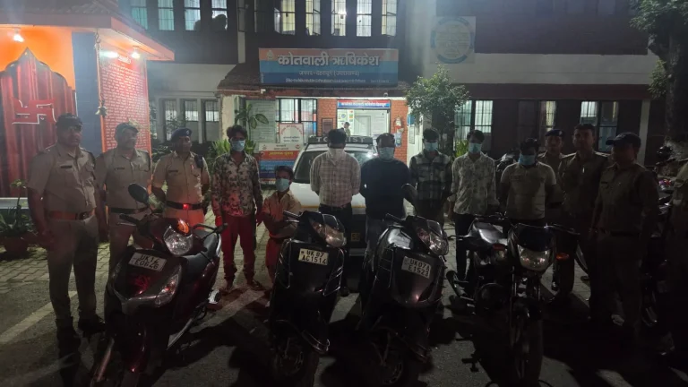 दून में आधी रात पुलिस का बड़ा एक्शन, 27 नशेड़ी