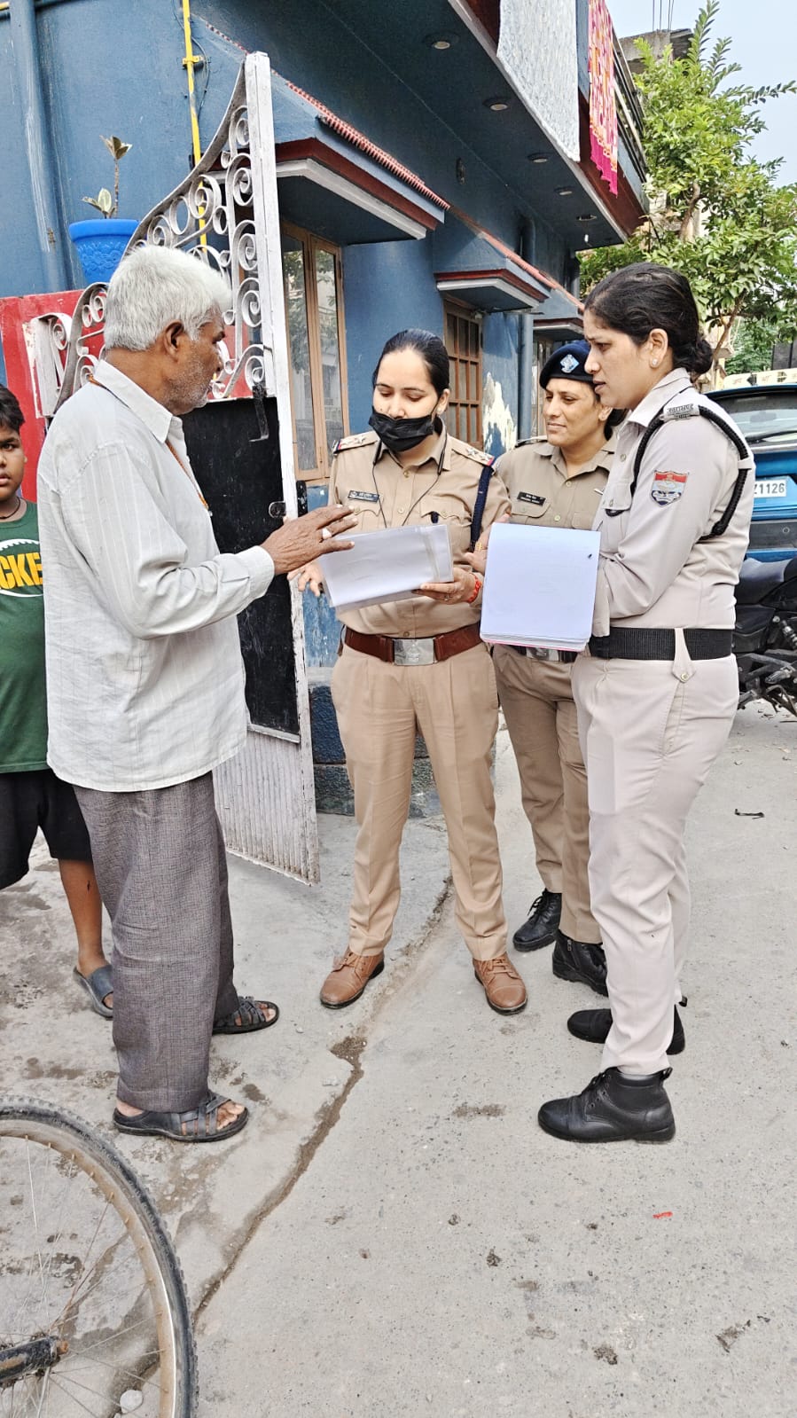 देहरादून में पुलिस का व्यापक सत्यापन अभियान, 147 भवन स्वामियों पर 14.70 लाख रुपये का जुर्माना