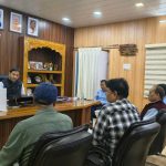 प्रशिक्षण तक सीमित नहीं, युवाओं को रोजगार से जोड़ें अधिकारी: डीएम