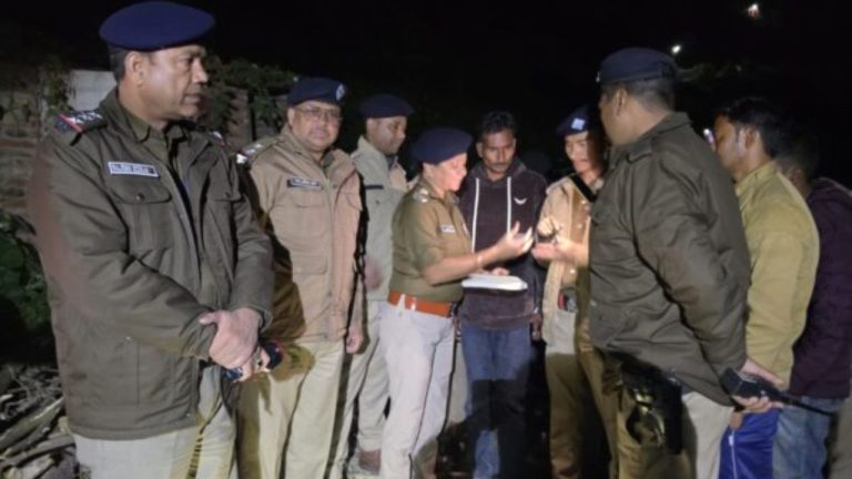 भीमताल में निर्माण कार्य के दौरान बड़ा हादसा, मलबे में
