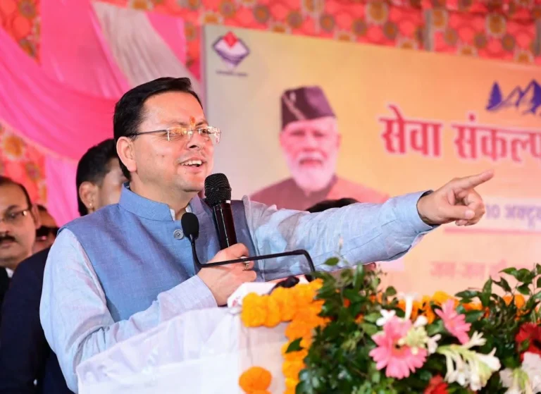 मुख्यमंत्री धामी के सख्त निर्देश, जनसमस्याओं का समय पर करें