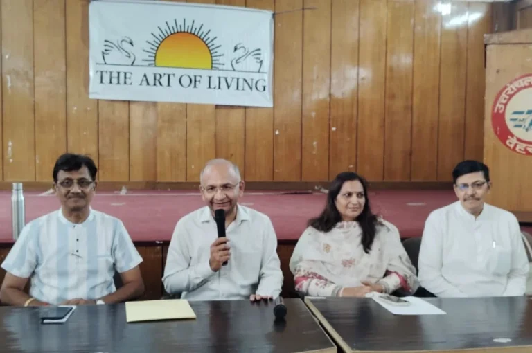 विश्व मानसिक स्वास्थ्य दिवस पर आर्ट ऑफ लिविंग, देहरादून ने